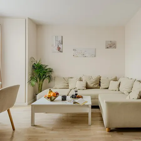 Lumina With 2 Terraces And Parking Daire Varşova