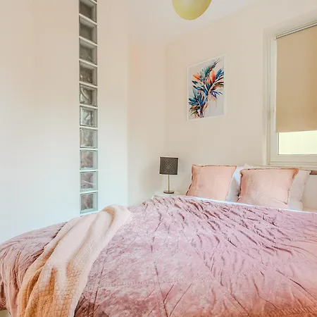 Apartment Lumina I 2br With 2 Terraces I Parking